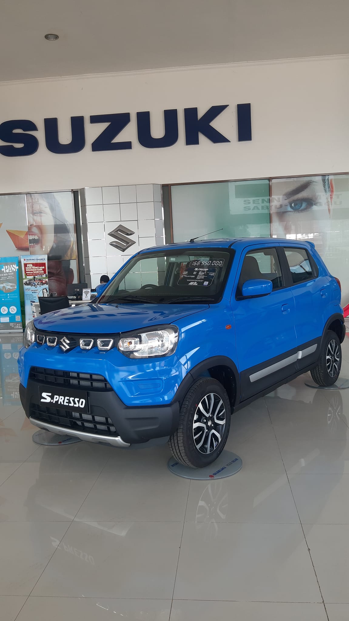spresso mobil lucu dan  irit