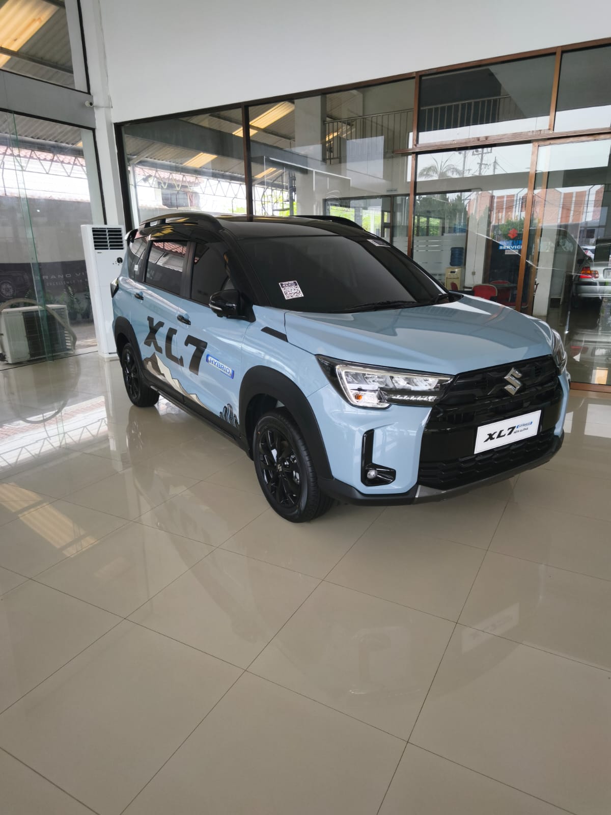 Suzuki XL7: SUV Keluarga dengan Kabin Luas dan Fitur Modern